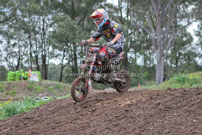 678x444 pixels (84K)